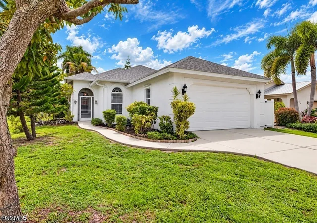 Photo 3 of Single family home for sale at 798 105th Avenue N, Naples, FL 34108 | MLS# 2026040214 | Listing updated on 2026-09-25