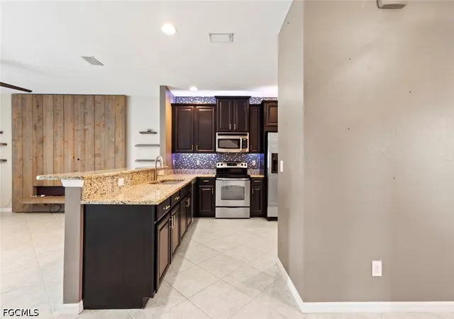 Photo 2 of Townhouse for sale at 3908 Cherrybrook Loop, Fort Myers, FL 33966 | MLS# 2026040222 | Listing updated on 2026-10-04