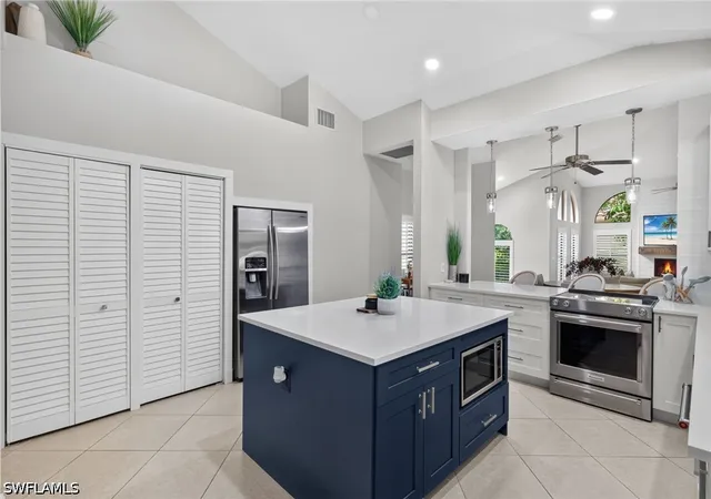 Photo 4 of Sale Pending at 3081 Laurel Ridge Ct, Bonita Springs, FL 34134 | MLS# 226034243 | Listing updated on 2026-10-01