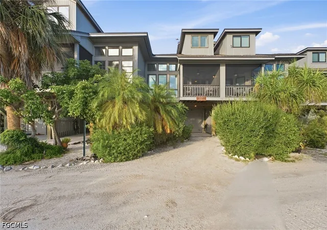 Photo 1 of Townhouse for sale at 370 Townhouse Ln #65, Captiva, FL 33924 | MLS# 2026040242 | Listing updated on 2026-09-28