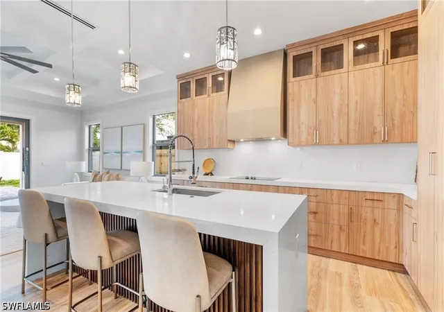 Photo 3 of Single family home for sale at 653 107th Avenue N, Naples, FL 34108 | MLS# 226034131 | Listing updated on 2026-10-08