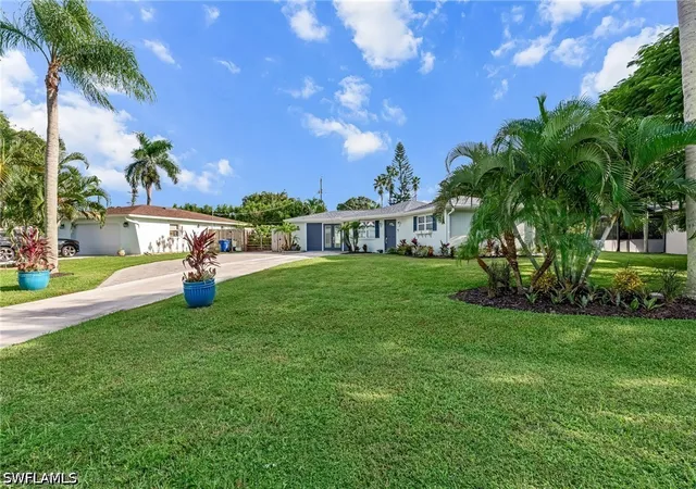 Photo 3 of Single family home for sale at 9792 Tonya Ct, Bonita Springs, FL 34135 | MLS# 226034248 | Listing updated on 2026-09-27