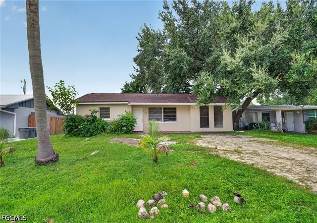 Single family home for sale at 273 Whittier Ave, North Fort Myers, FL 33917 | MLS# 2026040273