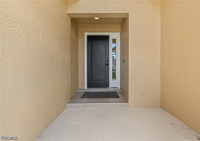 Photo 3 of Single family home for sale at 12710 Kelly Palm Dr, Fort Myers, FL 33908 | MLS# 2026040285 | Listing updated on 2026-09-24