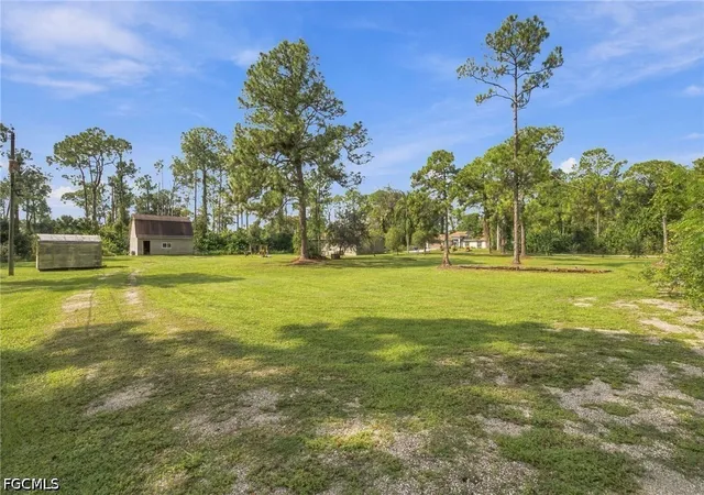 Photo 3 of Single family home for sale at 2008 Canton Ave, Alva, FL 33920 | MLS# 2026040313 | Listing updated on 2026-10-08