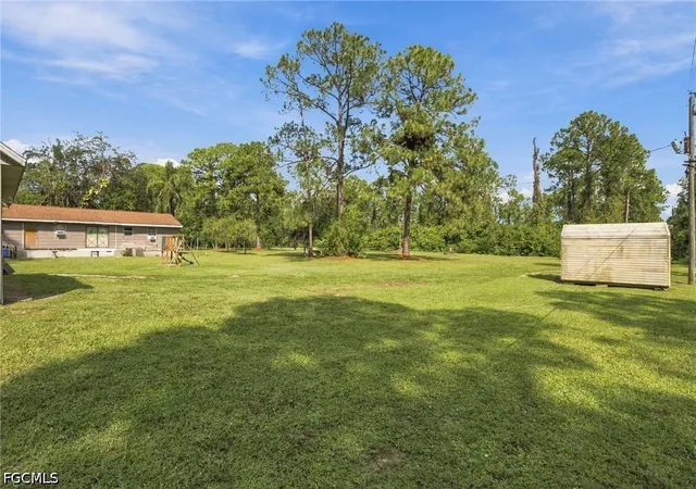 Photo 3 of Single family home for sale at 2008 Canton Ave, Alva, FL 33920 | MLS# 2026040313 | Listing updated on 2026-10-08