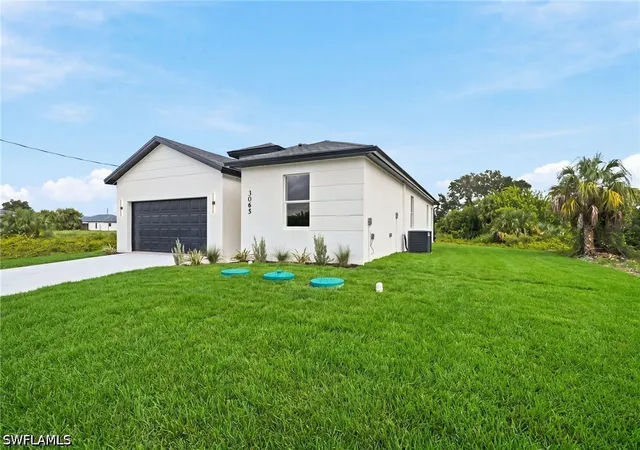 Photo 2 of Single family home for sale at 3065 Adcock Dr, Labelle, FL 33935 | MLS# 226034107 | Listing updated on 2026-09-24