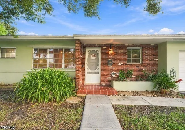 Photo 3 of Single family home for sale at 434 20th Street Nw, Homestead, FL 33030 | MLS# 2026040372 | Listing updated on 2026-09-28