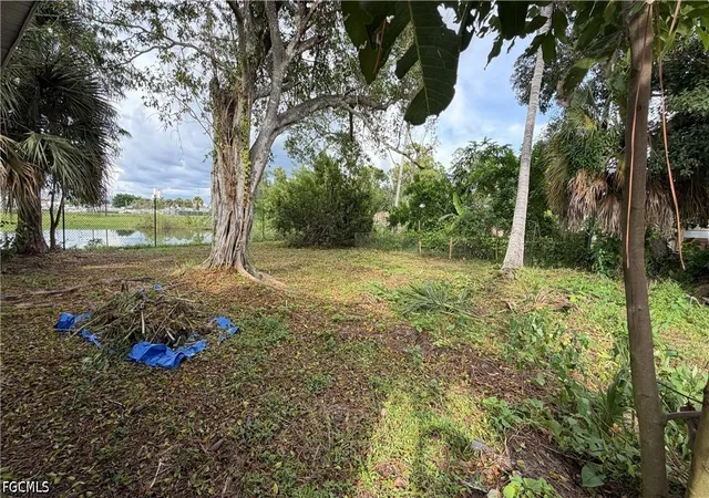 Photo 14 of Single family home for sale at 2835 Evans Ave, Fort Myers, FL 33901 | MLS# 2026040394 | Listing updated on 2026-10-01