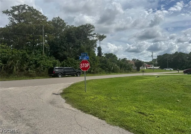 Photo 3 of Land for sale at 818 Acton Ave, Lehigh Acres, FL 33971 | MLS# 2026040400 | Listing updated on 2026-09-25