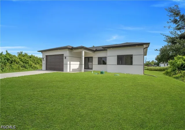 Photo 2 of Single family home for sale at 3609 23rd Street Sw, Lehigh Acres, FL 33976 | MLS# 2026040410 | Listing updated on 2026-09-26