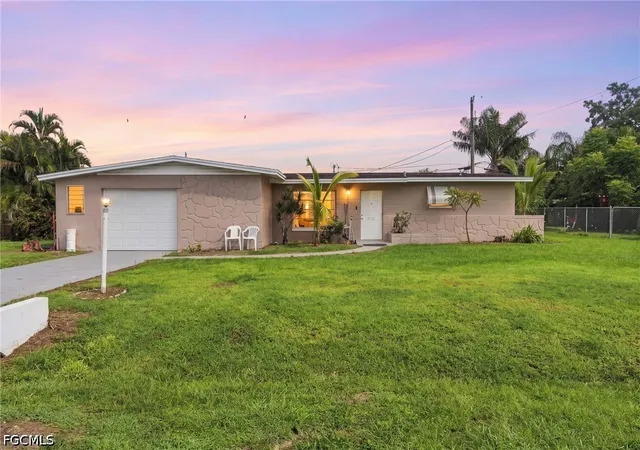 Sale Pending at 401 Penn Rd W, Lehigh Acres, FL 33936 | MLS# 2026040411 | Listing updated on 2026-09-29
