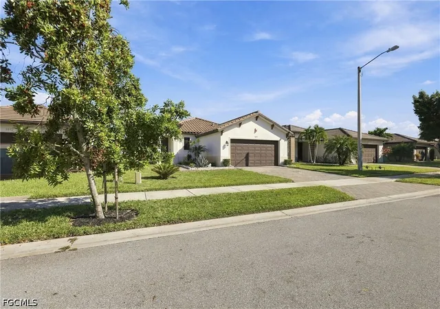 Photo 1 of Single family home for sale at 5073 Arancia Ln, Ave Maria, FL 34142 | MLS# 2026040421 | Listing updated on 2026-10-08