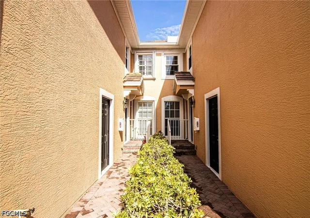 Photo 2 of Townhouse for sale at 2652 Somerville Loop #1205, Cape Coral, FL 33991 | MLS# 2026040465 | Listing updated on 2026-09-29