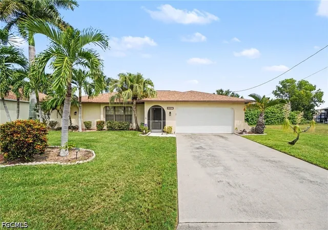 Photo 2 of Single family home for sale at 233 Se 31st Street, Cape Coral, FL 33904 | MLS# 2026040527 | Listing updated on 2026-09-25