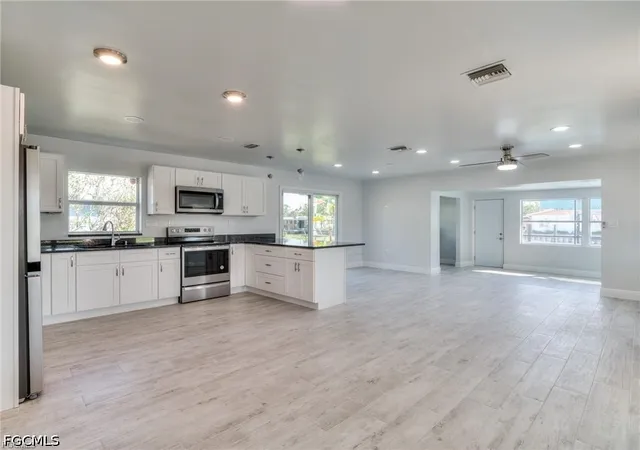 Photo 3 of Single family home for sale at 16 Estate Dr, North Fort Myers, FL 33917 | MLS# 2026040559 | Listing updated on 2026-10-01