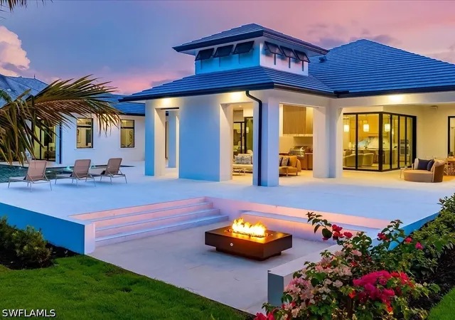 Photo 2 of Mansion for sale at 500 Ridge Dr, Naples, FL 34108 | MLS# 226034368 | Listing updated on 2026-10-08