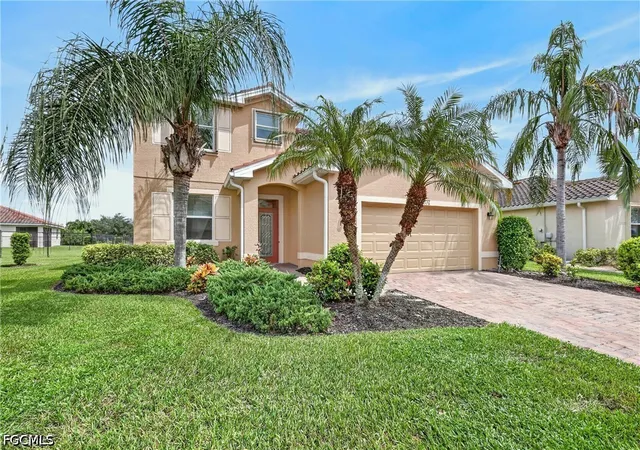 Photo 2 of Single family home for sale at 3576 Valle Santa Cir, Cape Coral, FL 33909 | MLS# 2026040612 | Listing updated on 2026-10-05