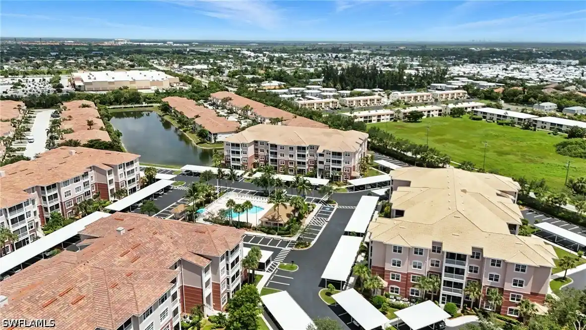 Listing Photo 40 - Condo for sale in 15901 Royal Pointe Ln located at 15901 Royal Pointe Ln, Fort Myers, FL 33908 - Unit #301
