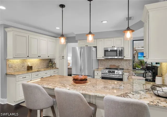 Photo 4 of Single family home for sale at 1105 San Marco Rd, Marco Island, FL 34145 | MLS# 226034697 | Listing updated on 2026-10-06