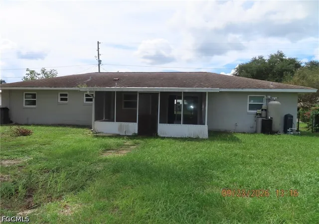 Photo 2 of Single family home for sale at 1579 Buck St, Lake Placid, FL 33852 | MLS# 2026040630 | Listing updated on 2026-09-29