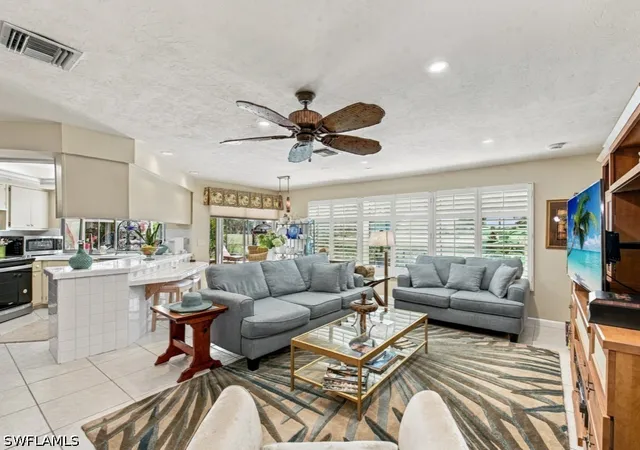 Photo 3 of Single family home for sale at 394 Bay Meadows Dr, Naples, FL 34113 | MLS# 226033798 | Listing updated on 2026-10-01