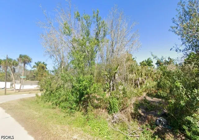 Land for sale at 202 Charlotte St, Punta Gorda, FL 33950 | MLS# 2026040647