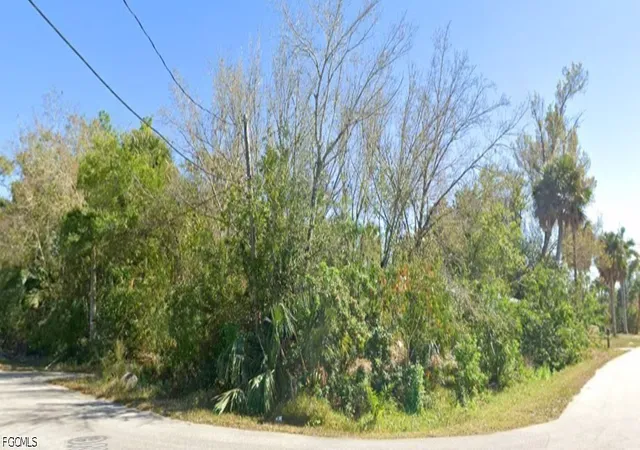 Photo 2 of Land for sale at 202 Charlotte St, Punta Gorda, FL 33950 | MLS# 2026040647 | Listing updated on 2026-10-08