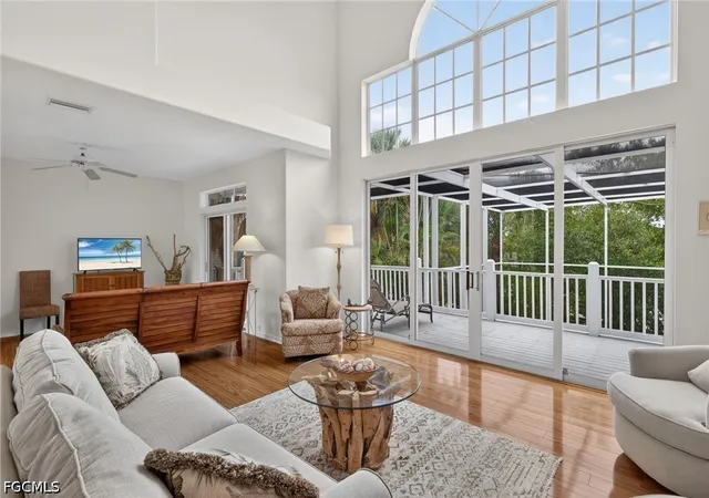 Photo 4 of Single family home for sale at 927 Almas Ct, Sanibel, FL 33957 | MLS# 2026040650 | Listing updated on 2026-10-05