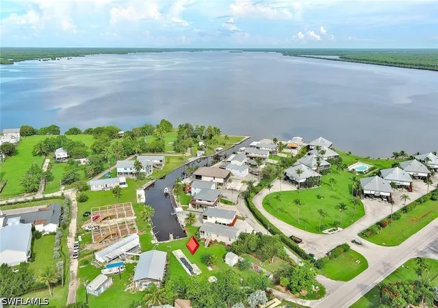 Photo 4 of Land for sale at 1245 S Lopez Ln, Chokoloskee, FL 34138 | MLS# 226033844 | Listing updated on 2026-09-26