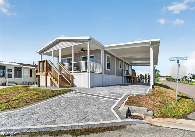 Photo 1 of Manufactured home for sale at 14729 Constitution Way, North Fort Myers, FL 33917 | MLS# 2026040654 | Listing updated on 2026-10-07