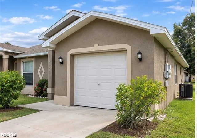 Photo 2 of Multi family home for sale at 5129 / 5131 25th St Sw #5131, Lehigh Acres, FL 33973 | MLS# 2026040660 | Listing updated on 2026-09-27
