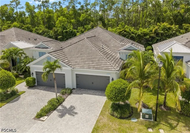Sale Pending at 11671 Solano Dr, Fort Myers, FL 33966 | MLS# 2026040661 | Listing updated on 2026-10-07