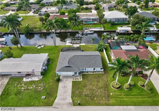 Photo 2 of Sale Pending at 1316 Se 29th Street, Cape Coral, FL 33904 | MLS# 2026040691 | Listing updated on 2026-10-01