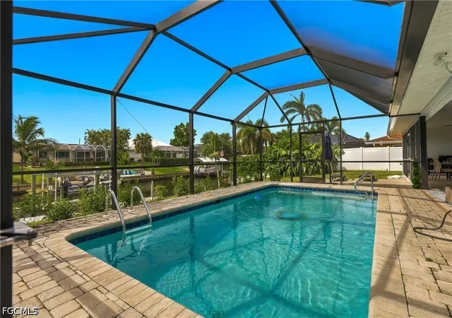 Photo 4 of Sale Pending at 1316 SE 29th Street, Cape Coral, FL 33904 | MLS# 2026040691 | Listing updated on 2026-10-01