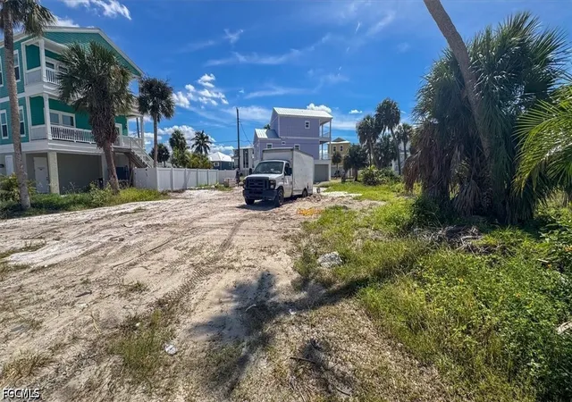 Land for sale at 128 Jefferson St, Fort Myers Beach, FL 33931 | MLS# 2026040717