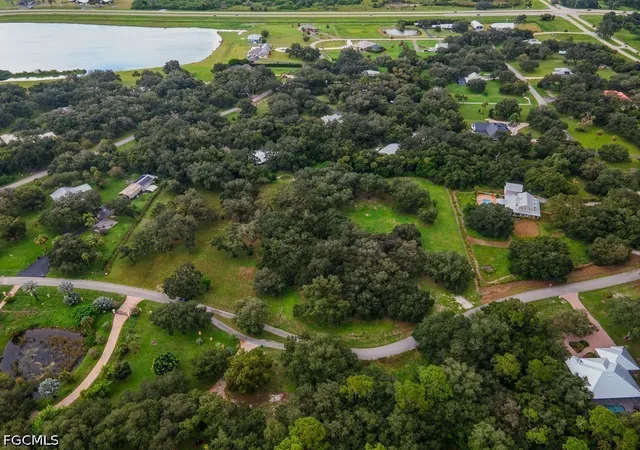 Photo 2 of Land for sale at 4030 Oak Hvn Dr, Labelle, FL 33935 | MLS# 2026040767 | Listing updated on 2026-09-29