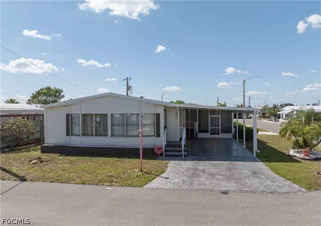 Photo 3 of Manufactured home for sale at 3408 Rainbow Ln, North Fort Myers, FL 33903 | MLS# 2026040786 | Listing updated on 2026-10-03