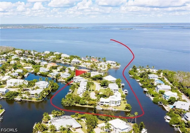 Photo 2 of Single family home for sale at 1503 Angel Dr, Sanibel, FL 33957 | MLS# 2026040790 | Listing updated on 2026-10-06