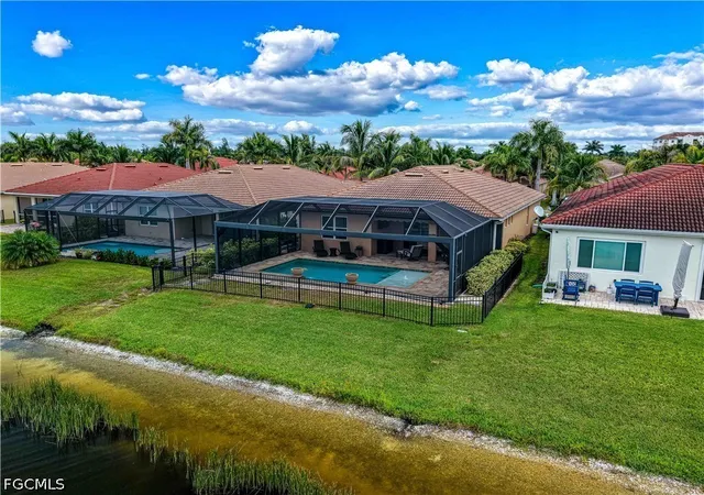 Photo 4 of Single family home for sale at 3242 Birchin Ln, Fort Myers, FL 33916 | MLS# 2026040799 | Listing updated on 2026-10-08