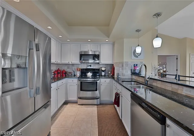 Listing Photo 5 - Condo for sale in building located at 13966 Southampton Dr, Bonita Springs, FL 34135 - Unit #4503