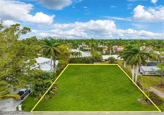 Photo 4 of Land for sale at 421 Bow Line Dr, Naples, FL 34103 | MLS# 226021809 | Listing updated on 2026-09-28