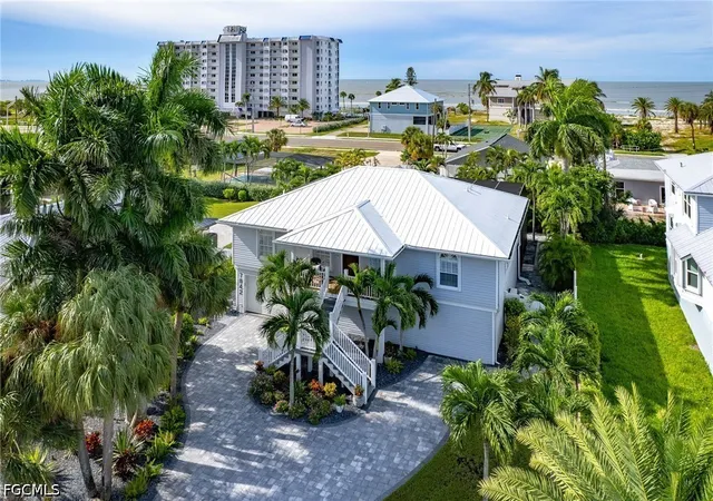 Photo 3 of Single family home for sale at 7842 Buccaneer Dr, Fort Myers Beach, FL 33931 | MLS# 2026040885 | Listing updated on 2026-10-02