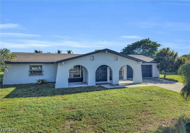 Photo 2 of Single family home for sale at 502 Parkside St, Lehigh Acres, FL 33936 | MLS# 2026040906 | Listing updated on 2026-10-03