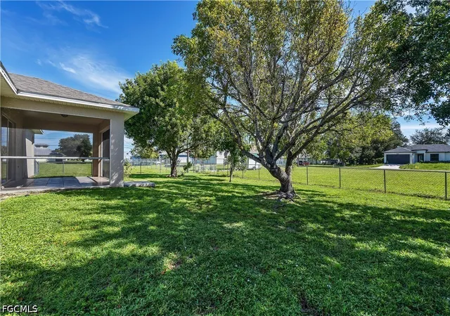 Photo 2 of Single family home for sale at 2035 NE 8th Place, Cape Coral, FL 33909 | MLS# 2026040909 | Listing updated on 2026-10-27