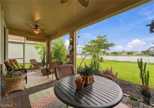 Listing Photo 5 - Condo for sale in building located at 3336 Apple Blossom Dr, Alva, FL 33920