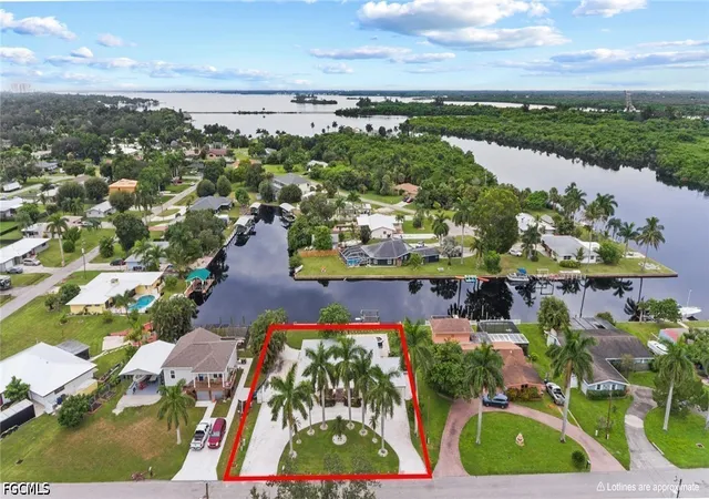 Photo 1 of Single family home for sale at 315 Georgia Ave, Fort Myers, FL 33905 | MLS# 2026040939 | Listing updated on 2026-10-08