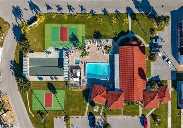 Photo 4 of Manufactured home for sale at 4971 Porky Ln S, Saint James City, FL 33956 | MLS# 2026041037 | Listing updated on 2026-10-02
