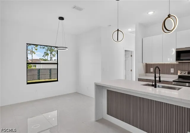 Photo 4 of Single family home for sale at 3808 21 Street W, Lehigh Acres, FL 33971 | MLS# 2026041060 | Listing updated on 2026-09-30