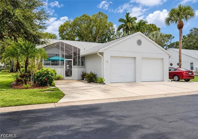 Photo 1 of Townhouse for sale at 9507 Windsor Clb Cir, Fort Myers, FL 33905 | MLS# 2026041061 | Listing updated on 2026-10-06
